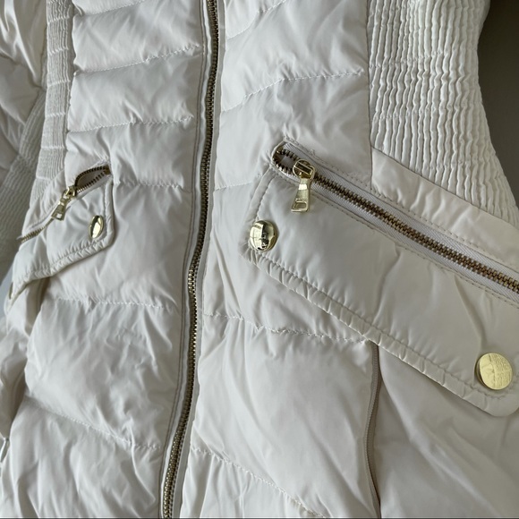 Express Puffer Coat - Picture 3 of 4